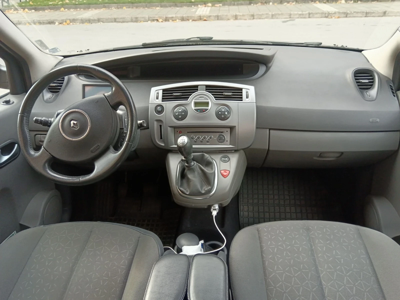 Renault Grand scenic 1.9 131k.c | Mobile.bg — изображение 9