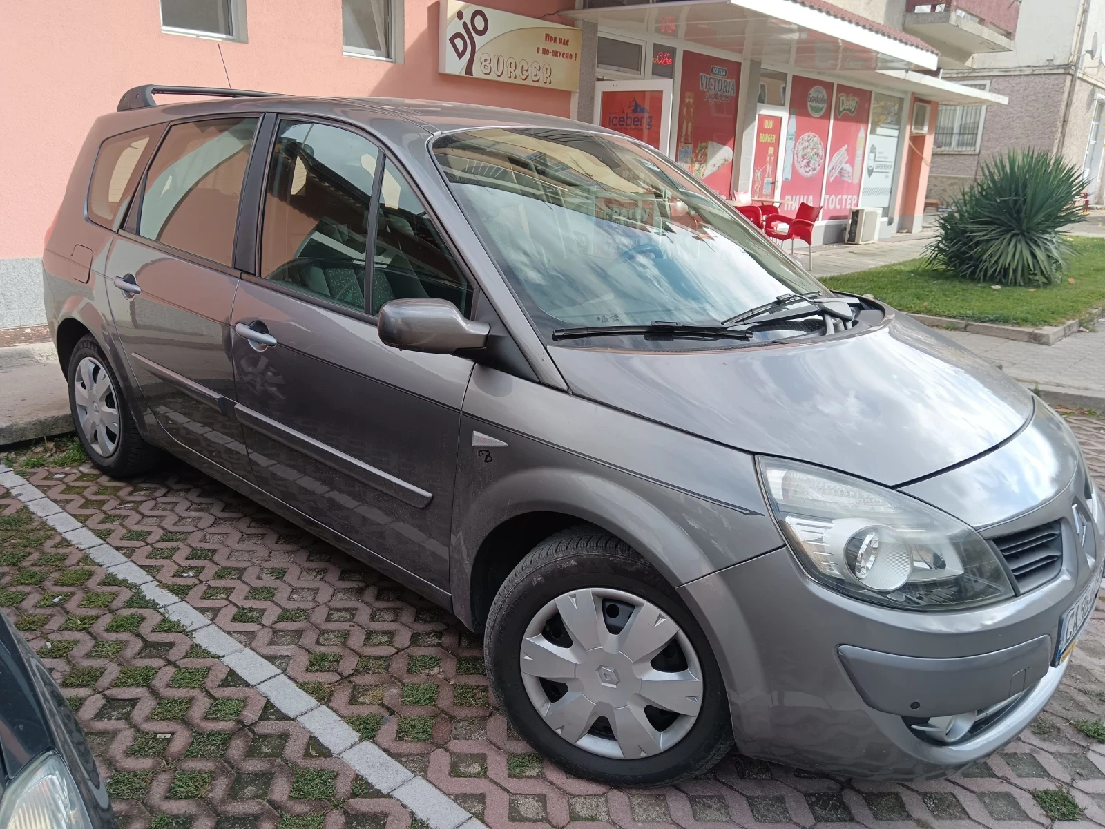 Renault Grand scenic 1.9 131k.c | Mobile.bg — изображение 2