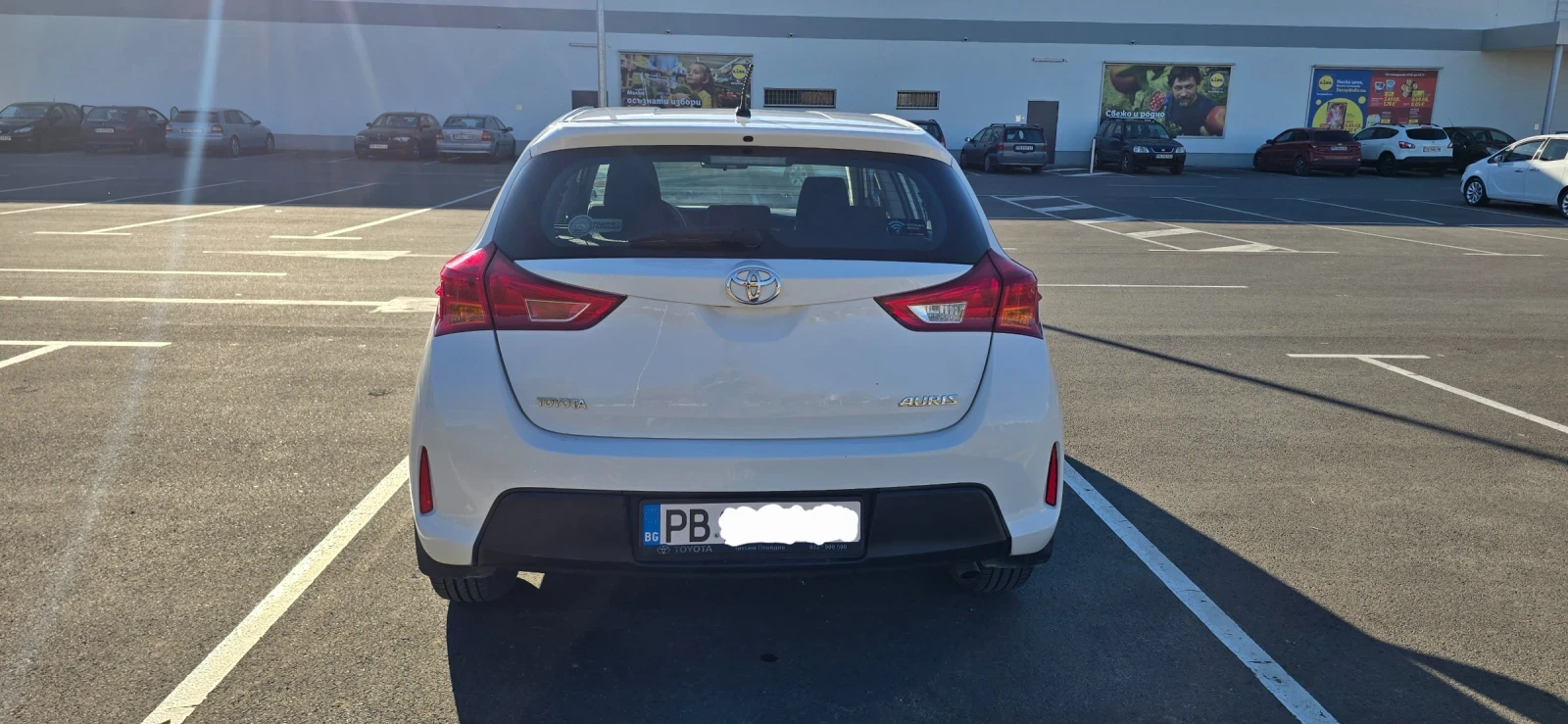 Toyota Auris  - изображение 4