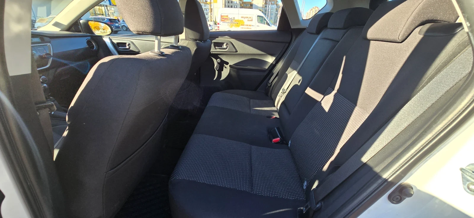 Toyota Auris  - изображение 10