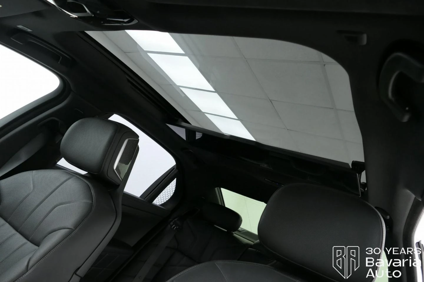 BMW i7 50 eDrive M Sport Paket - изображение 9