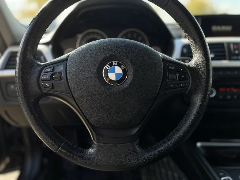 BMW 320 *  *    *   *  | Mobile.bg   12