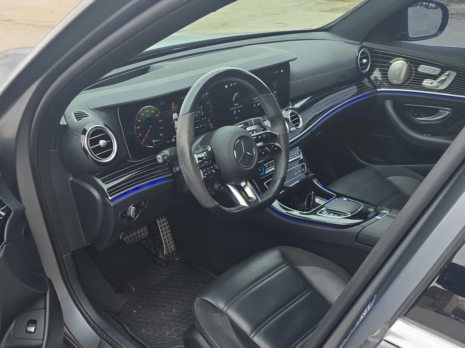 Mercedes-Benz E 53 AMG * CARFAX * БЕЗ ПЪРВОНАЧАЛНА ВНОСКА - изображение 6