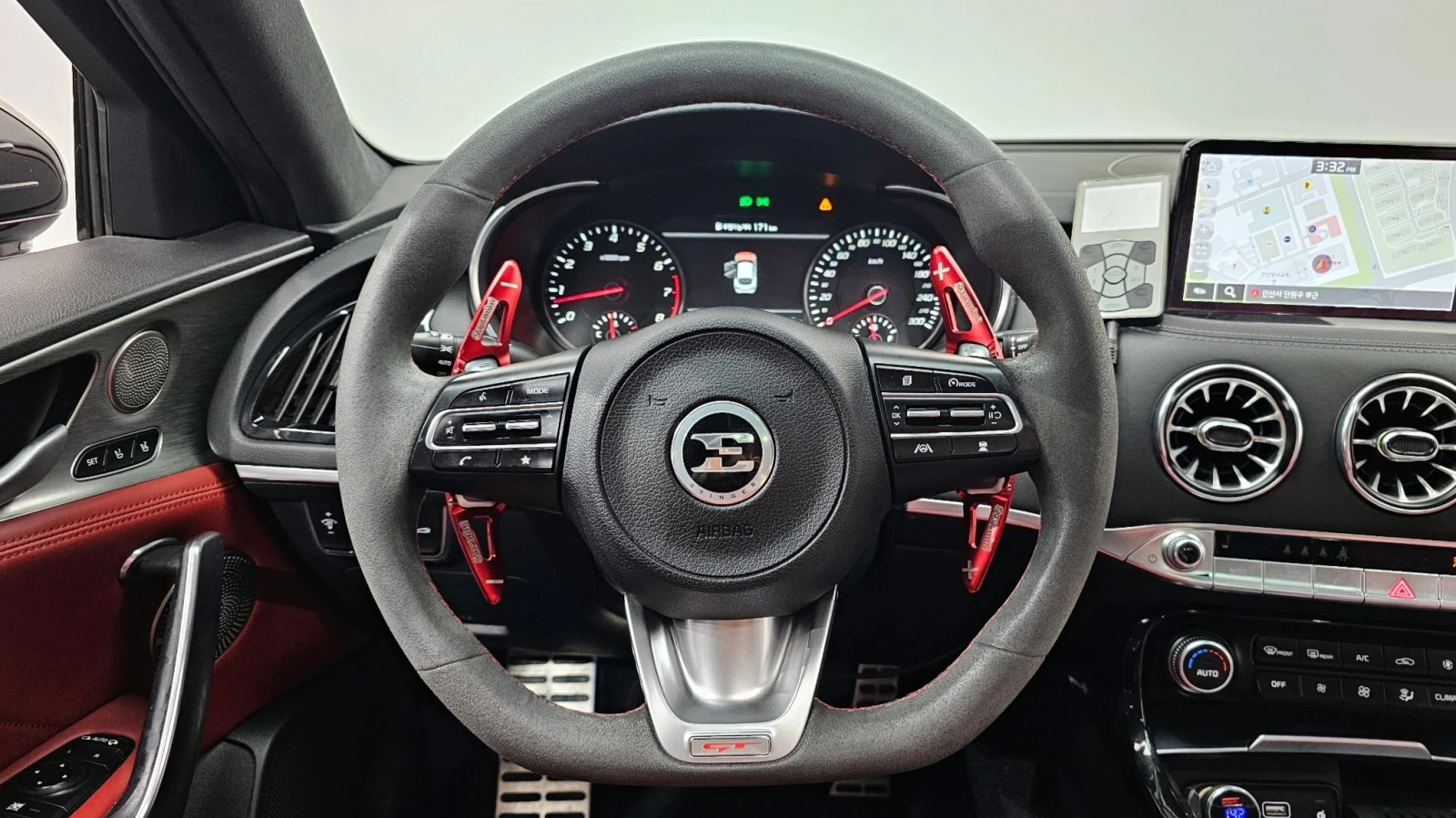 Kia Stinger 3.3 GT AWD Masters Turbo Package | Mobile.bg   11