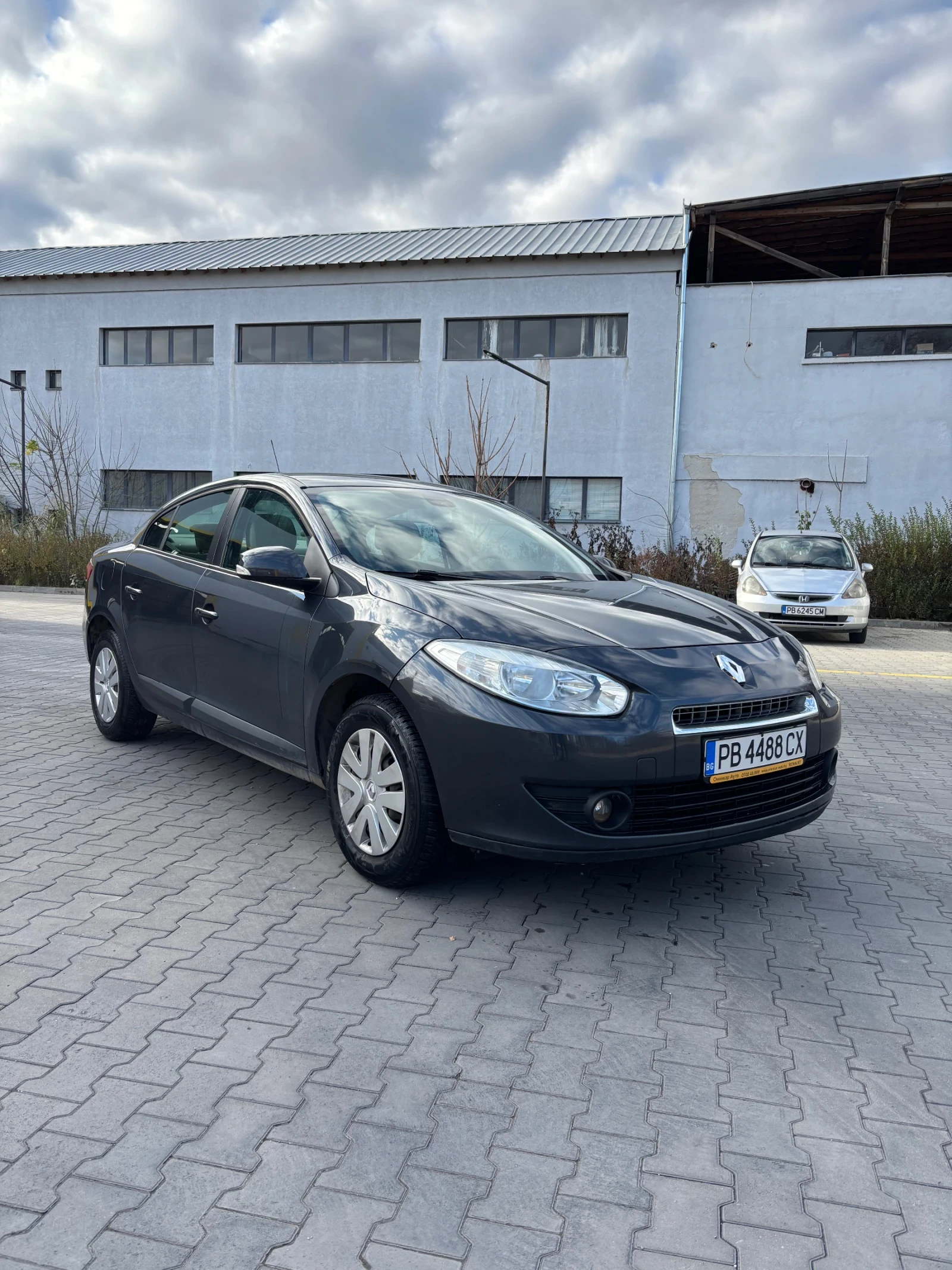 Renault Fluence | Mobile.bg   2