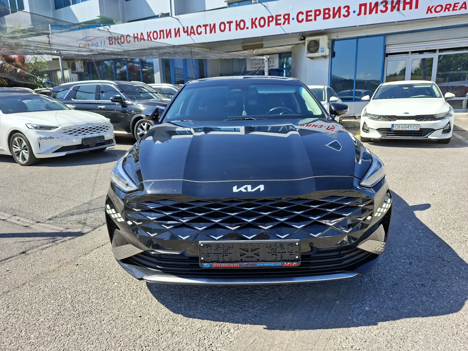 Kia K8 Лизинг, Гаранция, Сервиз, Резервничасти, снимка 3 - Автомобили и джипове - 54436461