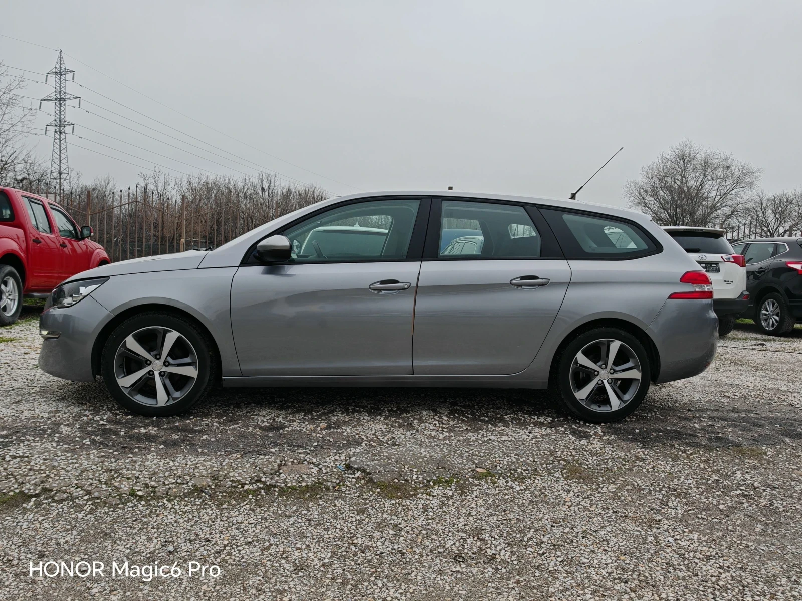 Peugeot 308 308SW, 1.6 HDI, 116 к.с., НАВИ, ЕВРО-5В - изображение 4
