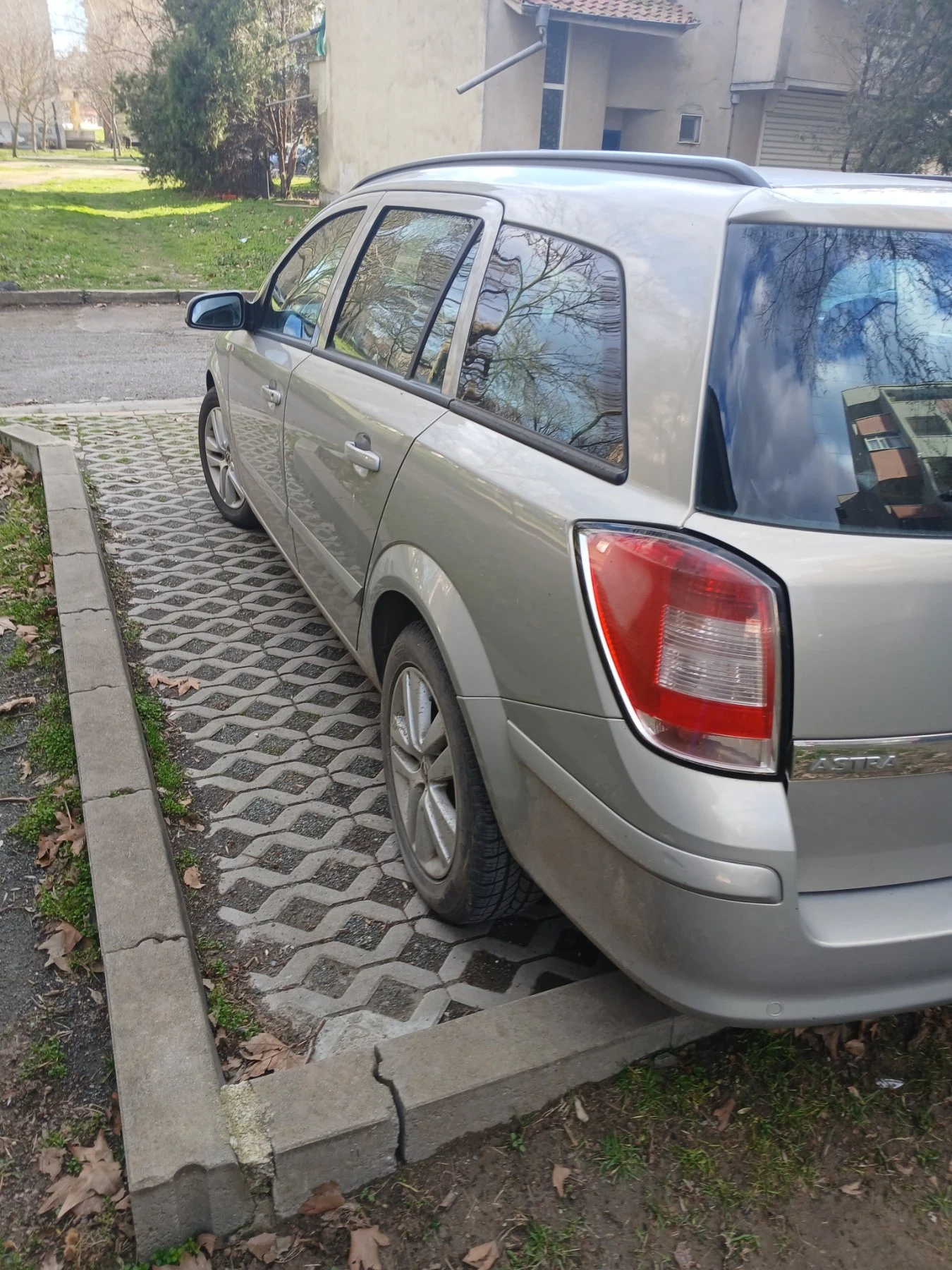 Opel Astra  - изображение 5