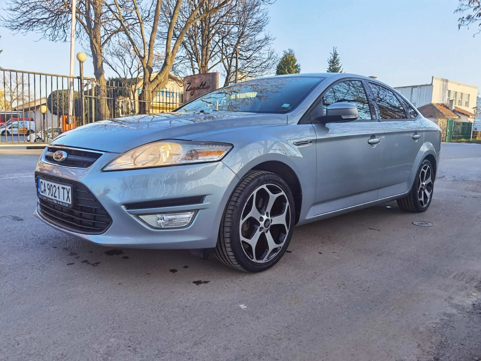 Ford Mondeo СЕРВИЗНА ИСТОРИЯ!138000км
