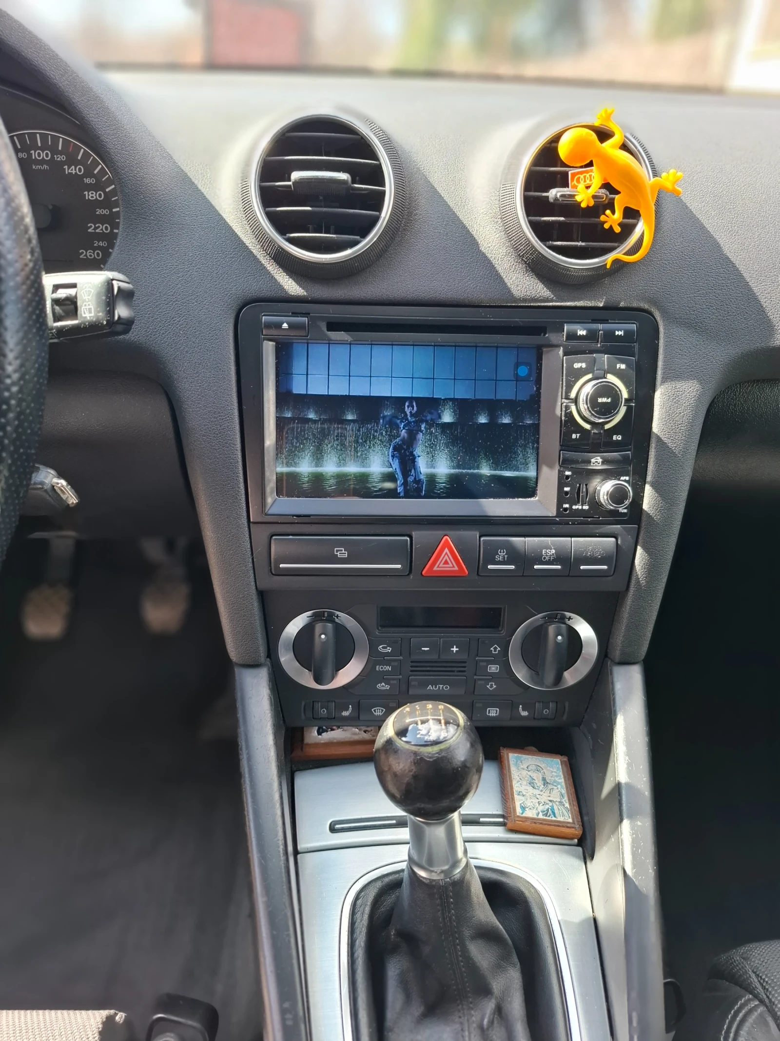 Audi A3 2.0 TDI BMM Quattro S-line BOSSE, снимка 12 - Автомобили и джипове - 53988669