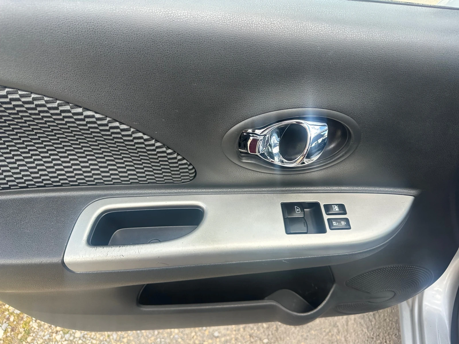 Nissan Micra 1.2i-98 k.c.-Автоматик, снимка 8 - Автомобили и джипове - 54020607