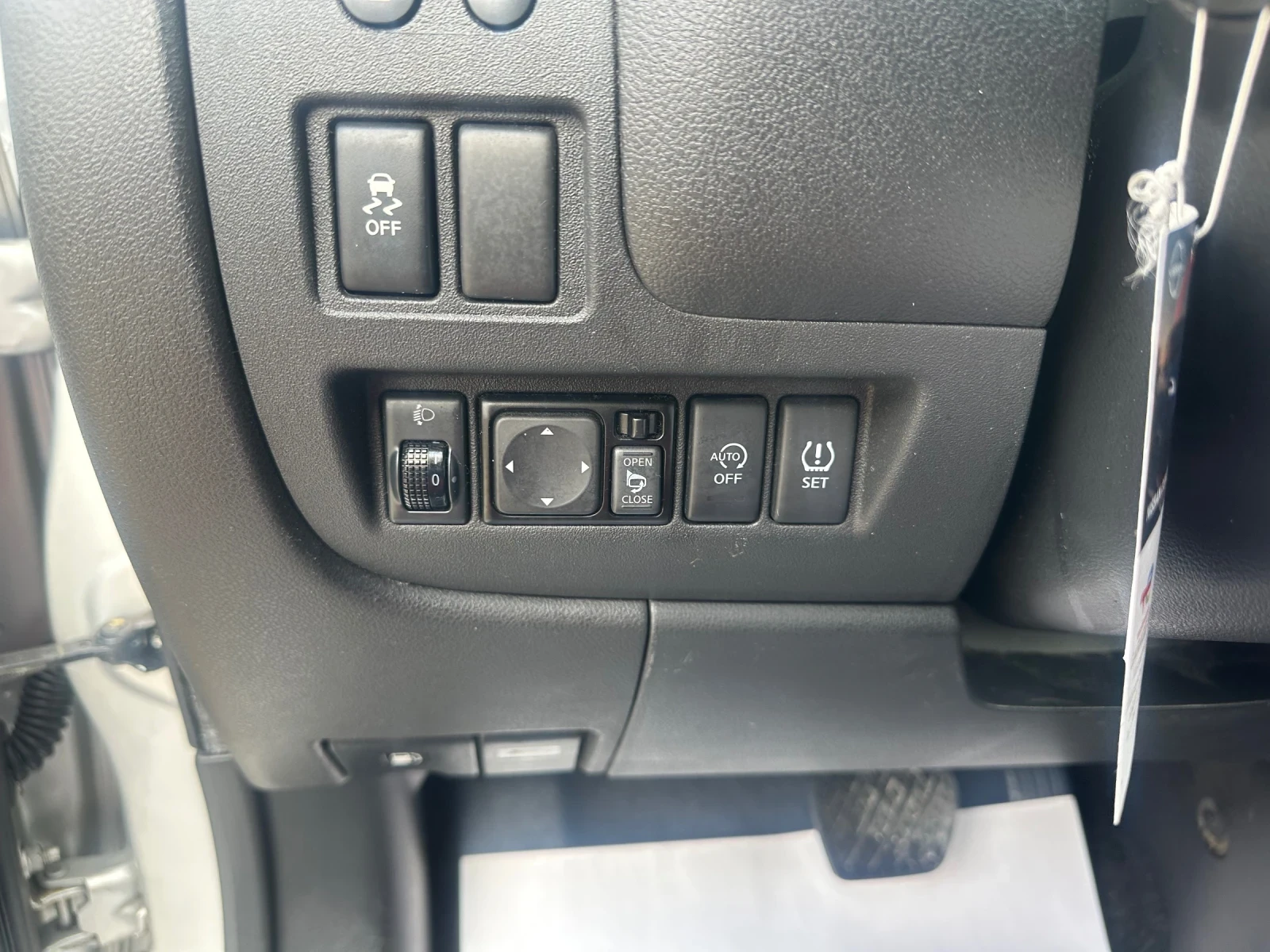 Nissan Micra 1.2i-98 k.c.-Автоматик, снимка 11 - Автомобили и джипове - 54020607