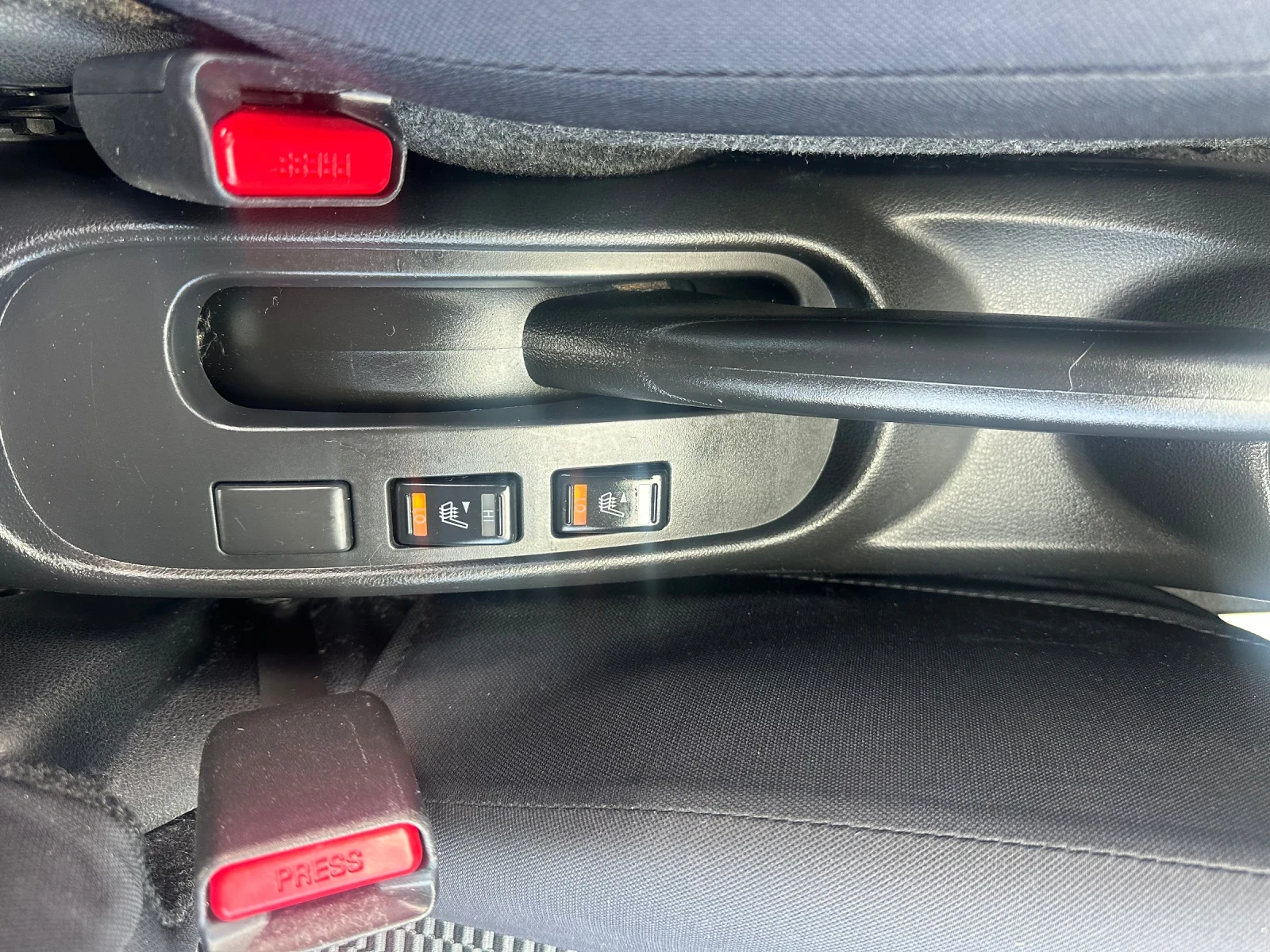 Nissan Micra 1.2i-98 k.c.-Автоматик, снимка 14 - Автомобили и джипове - 54020607