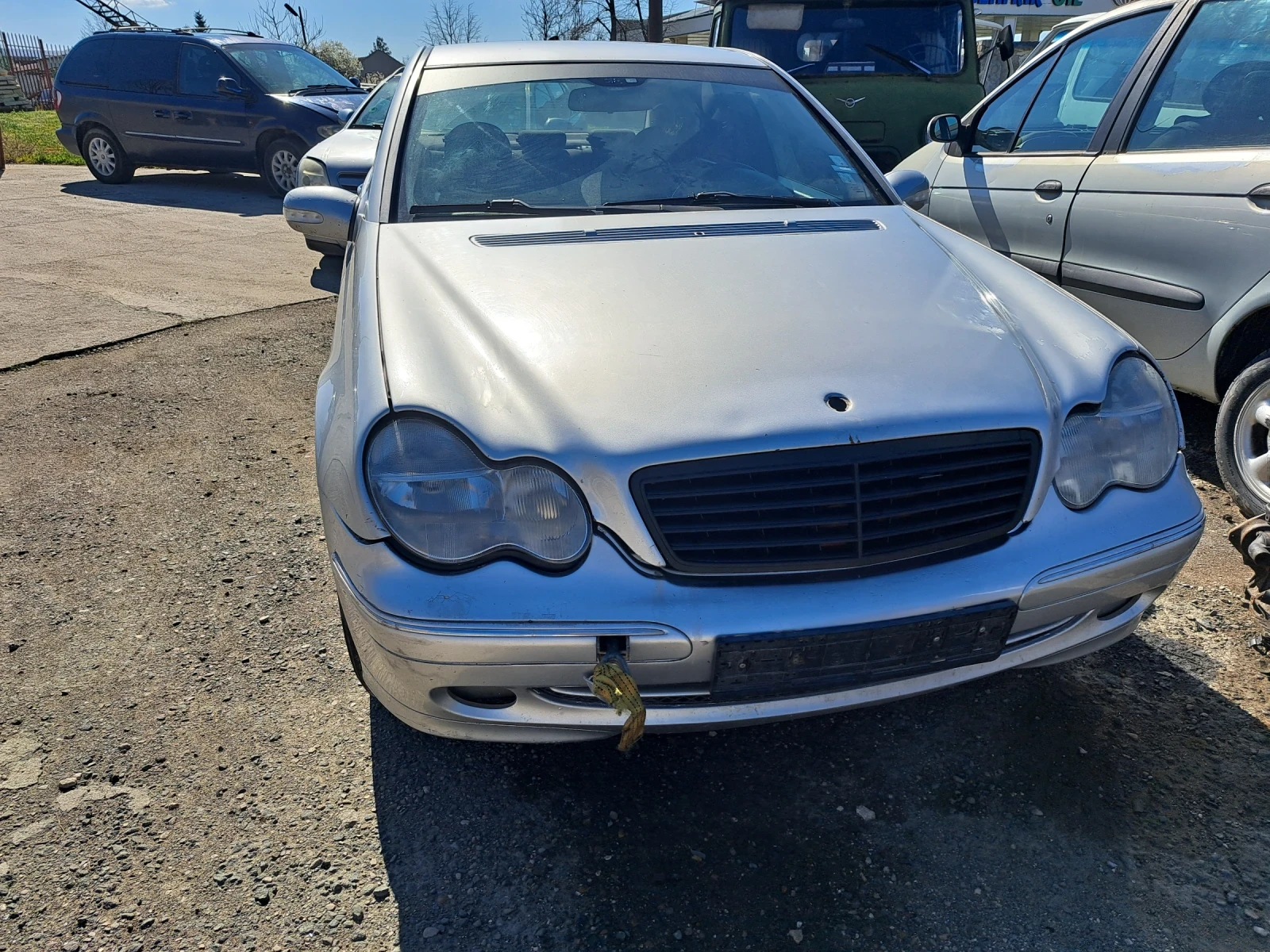 Mercedes-Benz 220 undefined | Auto.bg — изображение 1