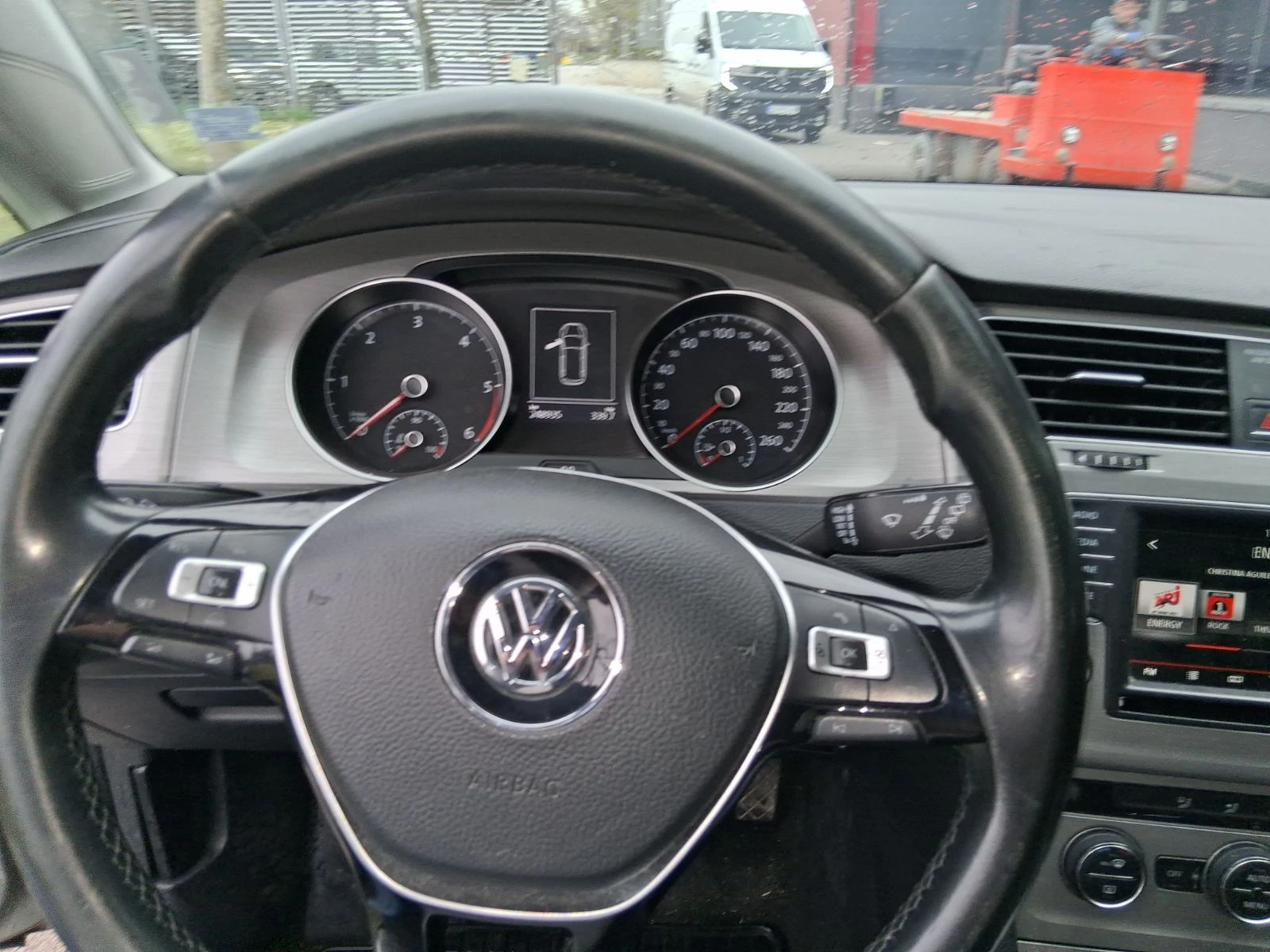 VW Golf, снимка 8 - Автомобили и джипове - 54274674