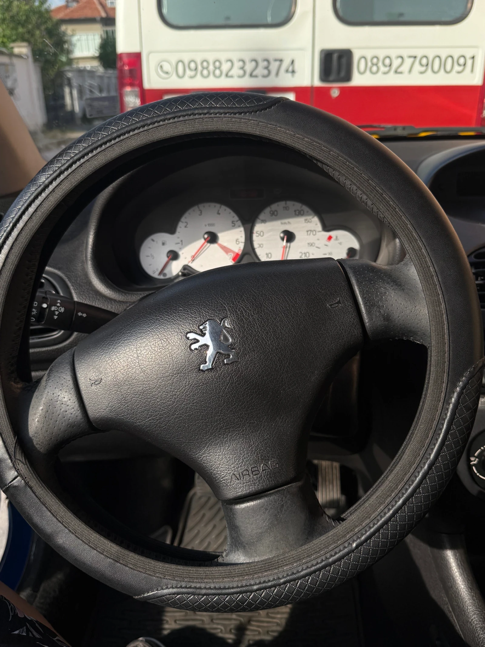 Peugeot 206, снимка 8 - Автомобили и джипове - 54611173