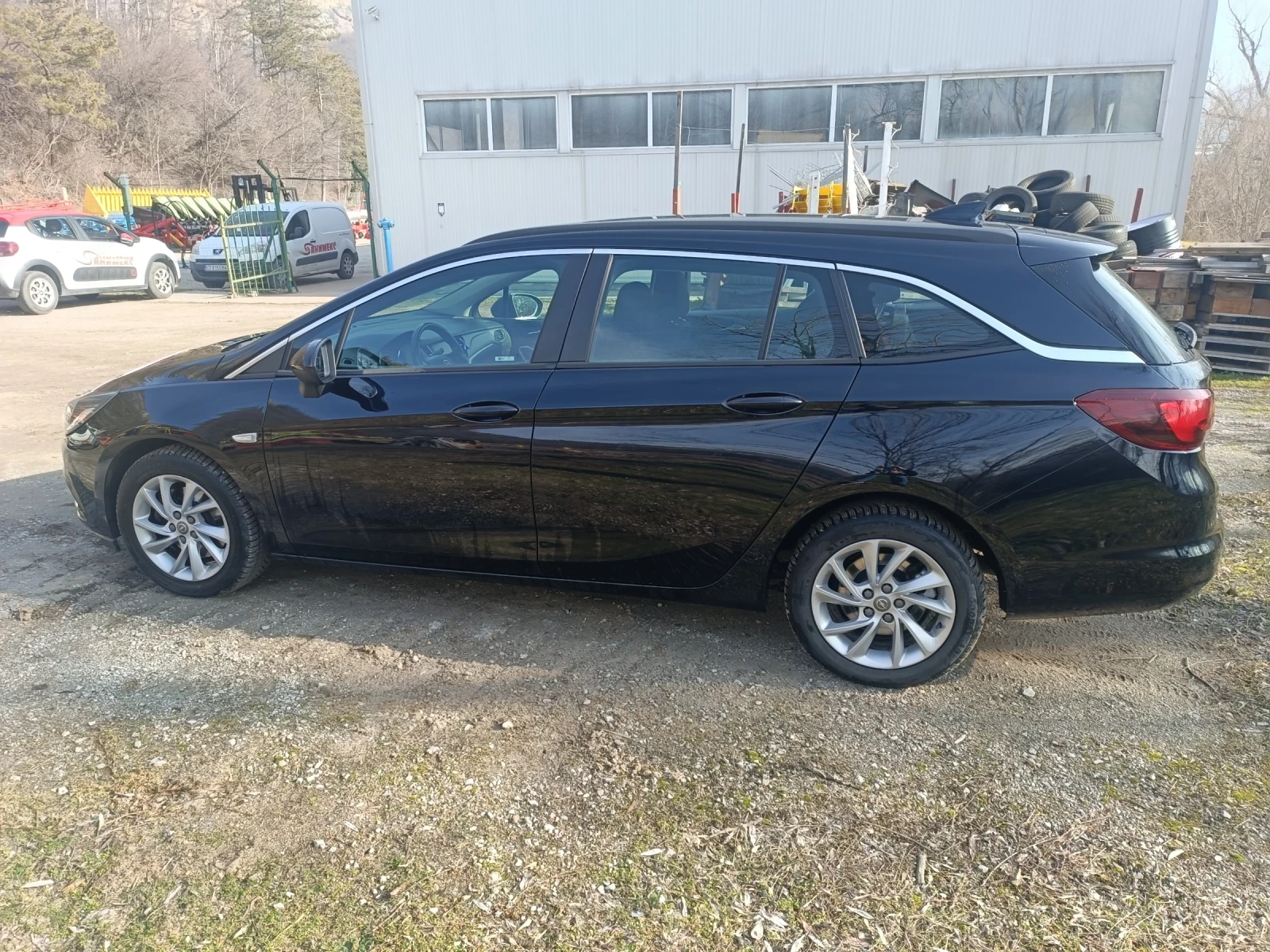 Opel Astra 1.6CDTI 6СК, снимка 9 - Автомобили и джипове - 55501303