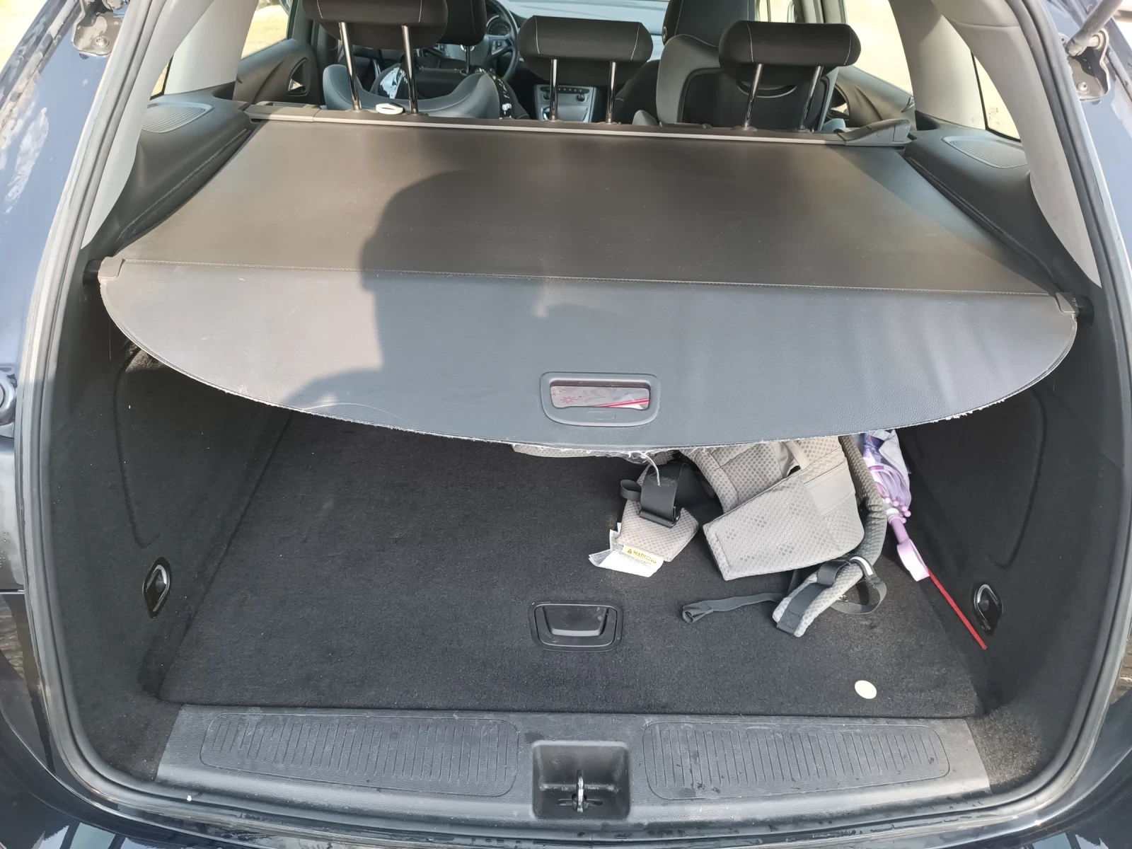 Opel Astra 1.6CDTI 6СК, снимка 6 - Автомобили и джипове - 55501303