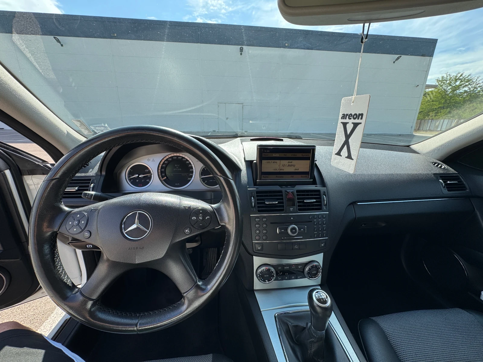Mercedes-Benz C 220, снимка 13 - Автомобили и джипове - 56042056
