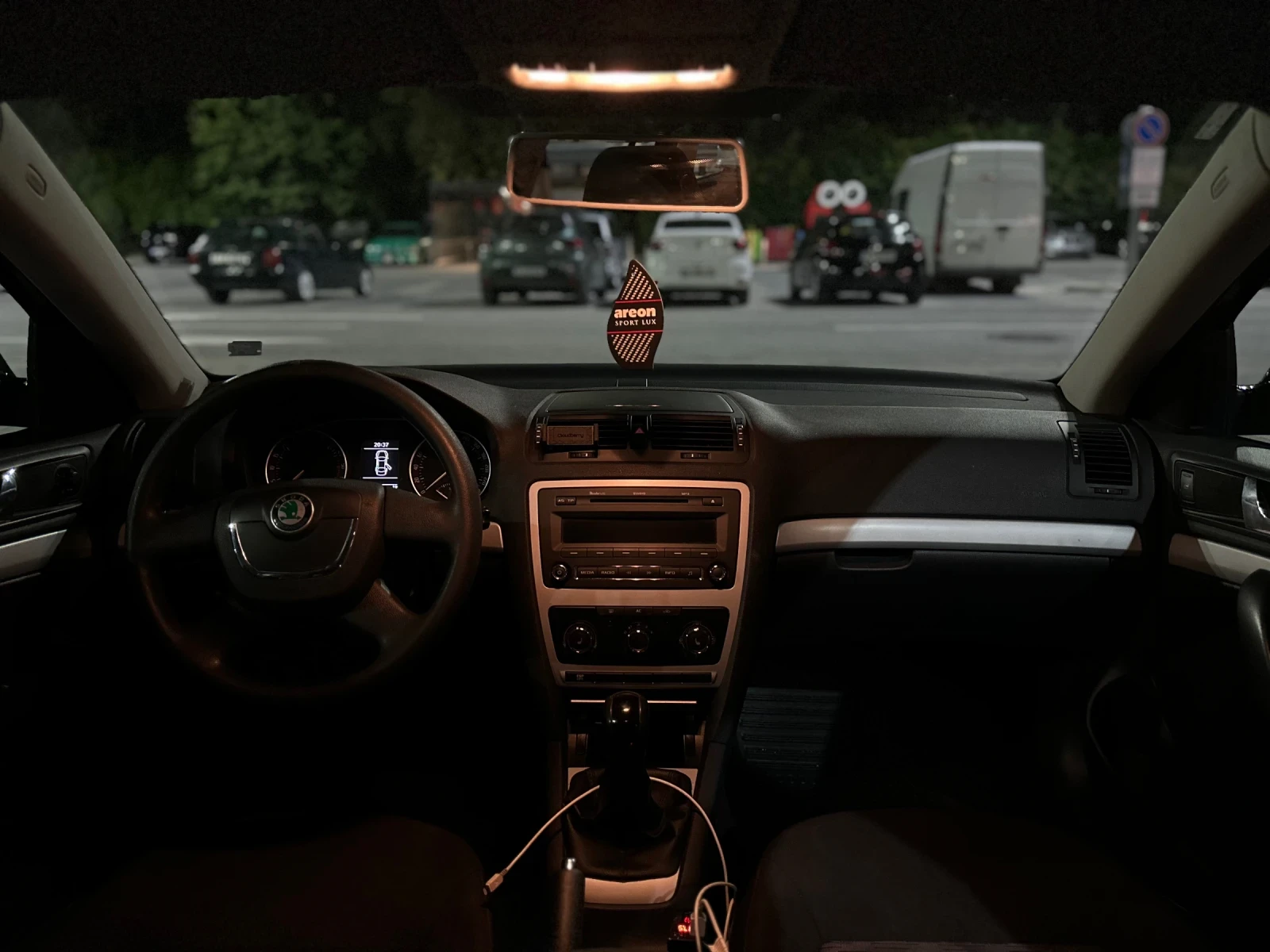 Skoda Octavia, снимка 5 - Автомобили и джипове - 56107627