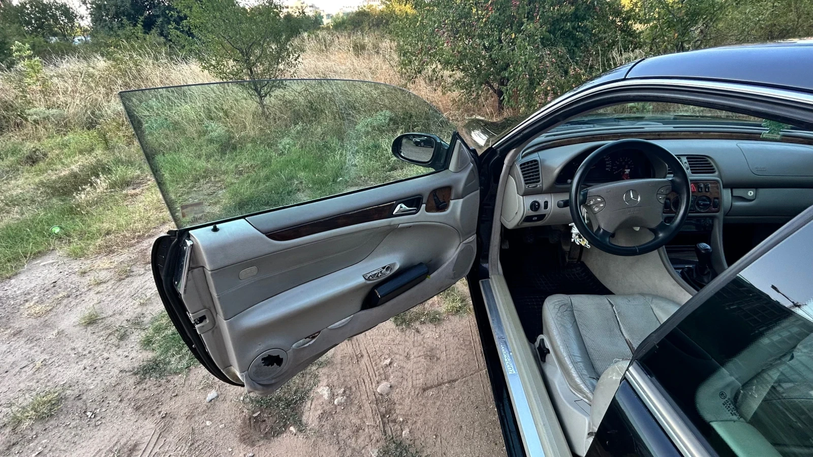 Mercedes-Benz CLK 2.0 kompressor , снимка 5 - Автомобили и джипове - 56158498