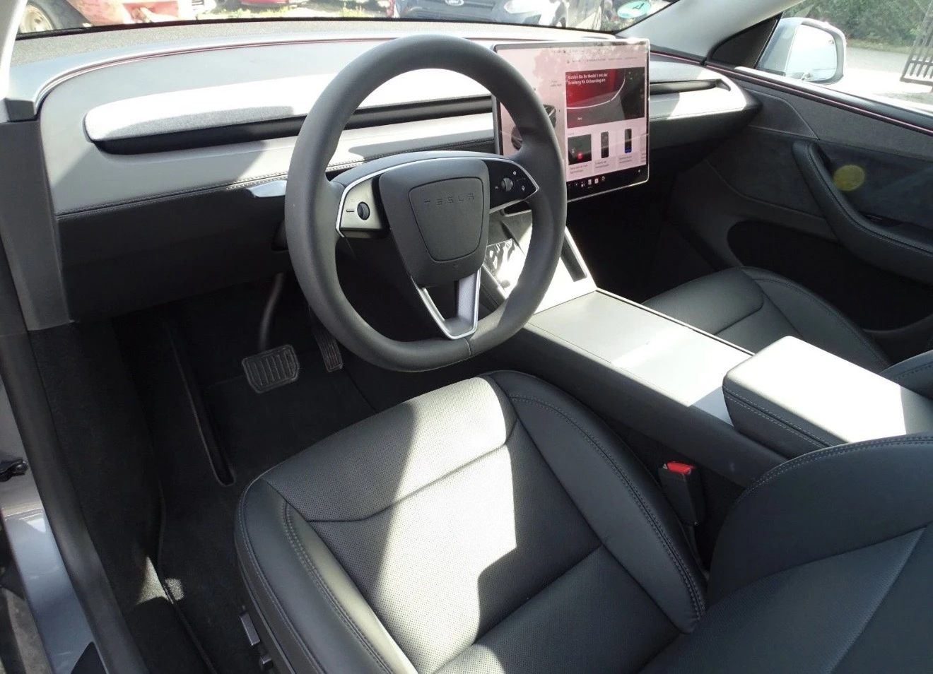 Tesla Model Y Dual Motor ������� ���� ��������  | Mobile.bg � ����������� 6
