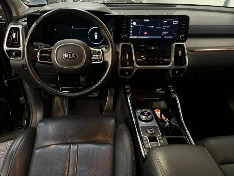 Kia Sorento 1.6 T-GDI PHEV AWD Premium, снимка 10 - Автомобили и джипове - 48605871