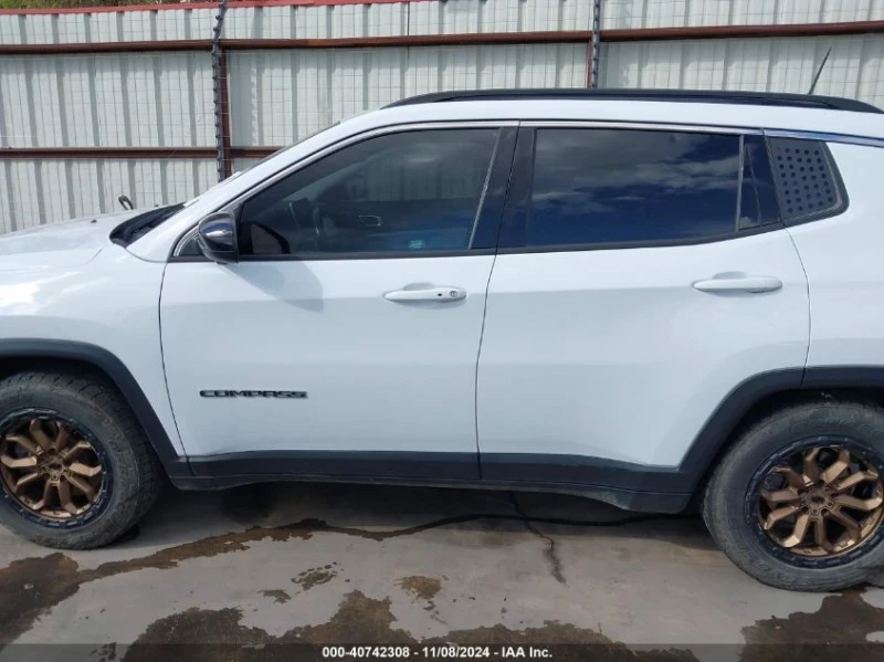 Jeep Cherokee, снимка 8 - Автомобили и джипове - 48773200