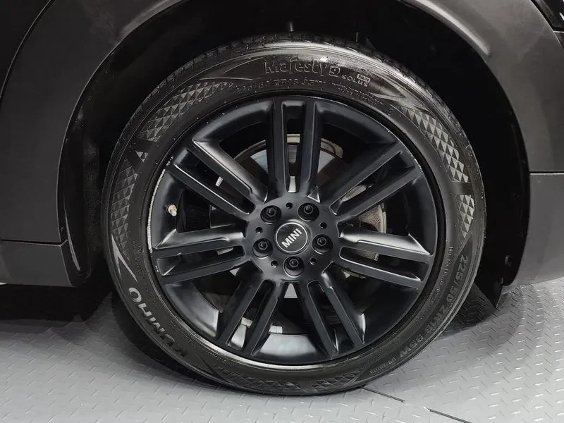 Mini Countryman 2.0D, снимка 5 - Автомобили и джипове - 56324871