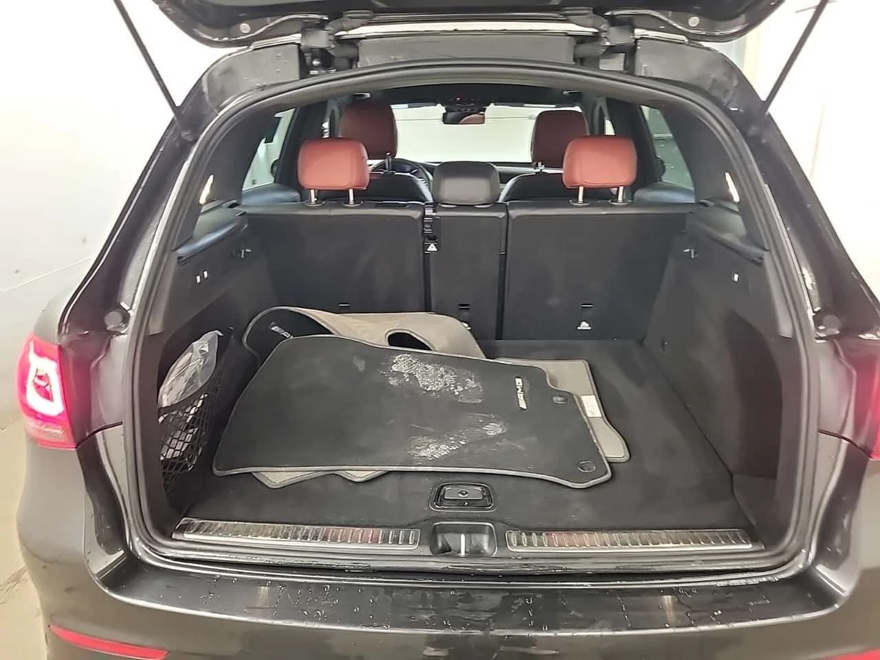 Mercedes-Benz GLC 43 AMG | DISTRONIC| PANO| ПОДГРЕВИ| CARFAX  - изображение 6