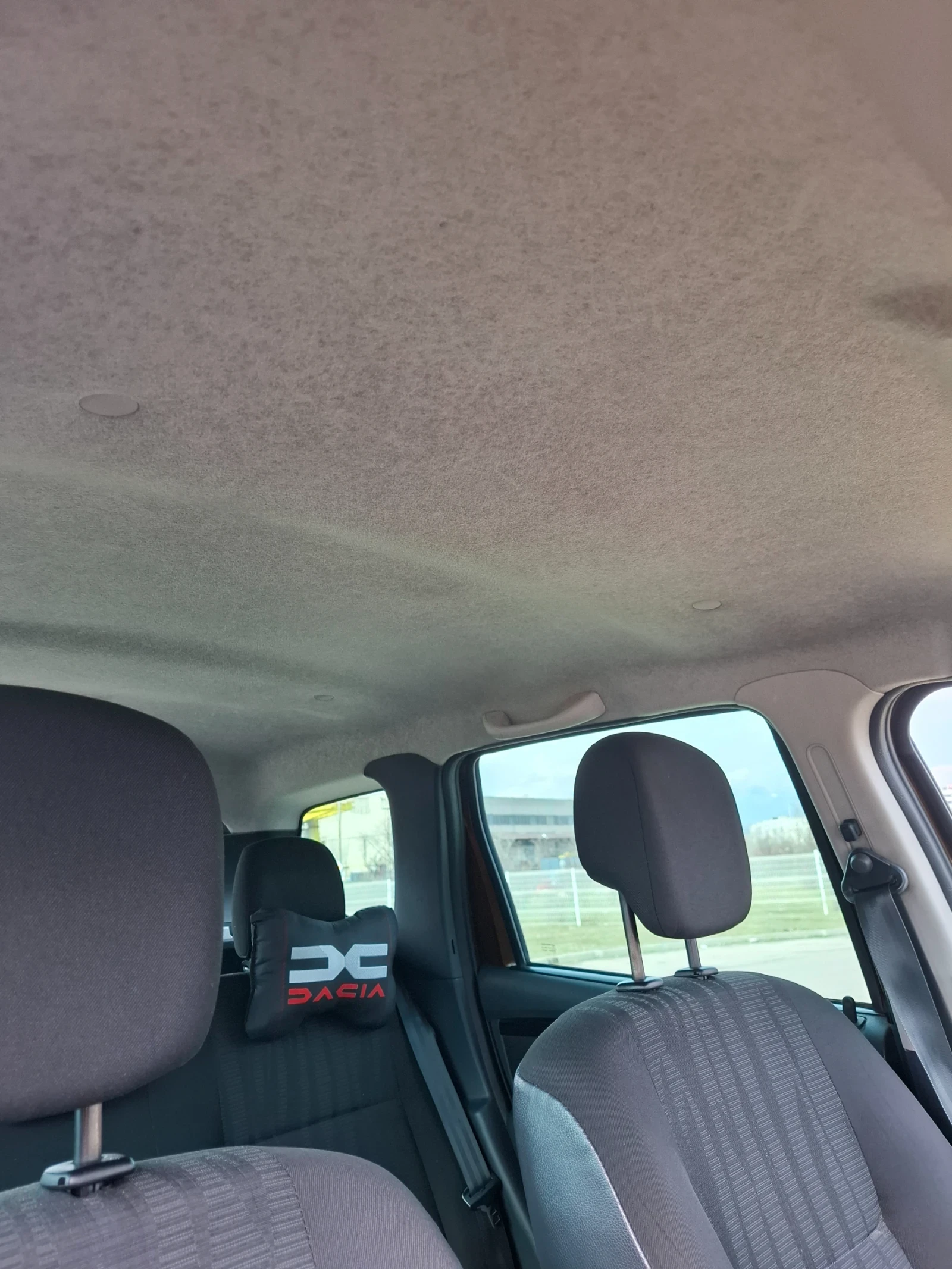 Dacia Duster 1.6 16V GPL , снимка 9 - Автомобили и джипове - 54139813