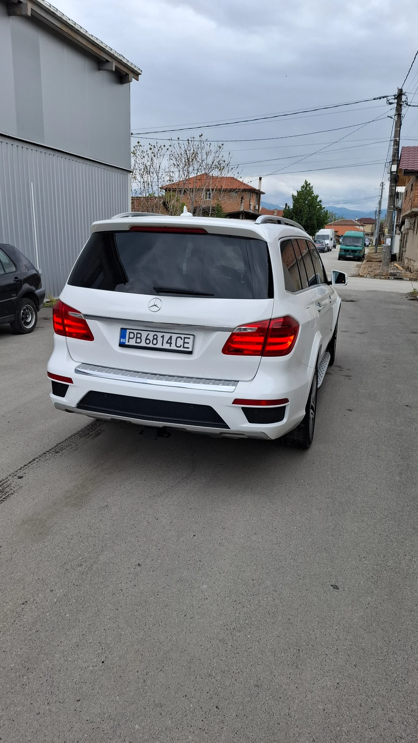 Mercedes-Benz GL 350 AMG GRAND EDITION , снимка 4 - Автомобили и джипове - 54283707