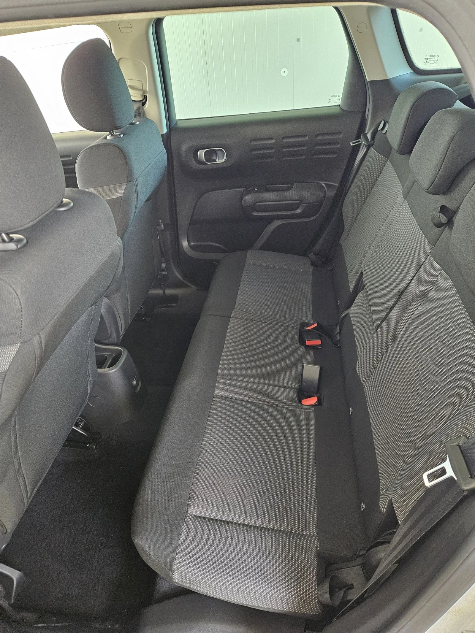 Citroen C3 Aircross, снимка 9 - Автомобили и джипове - 54638418