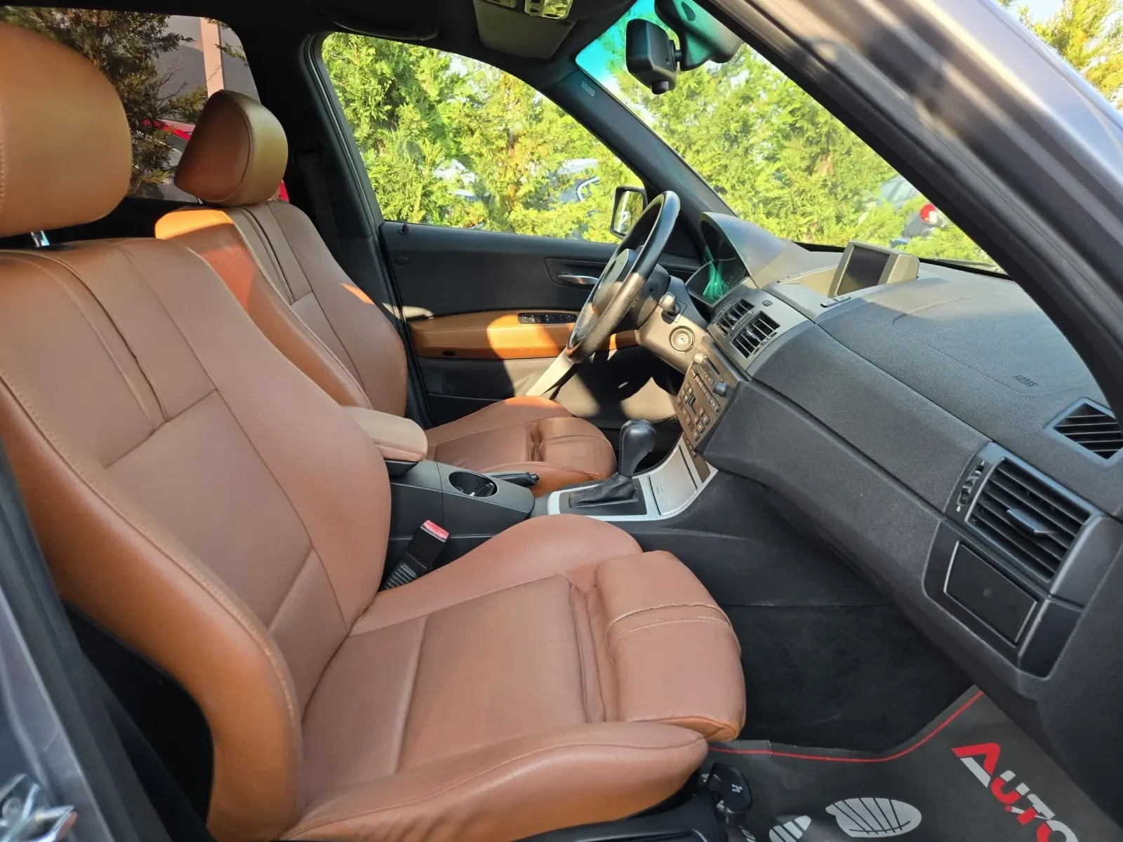 BMW X3 3.0D-204кс= АВТОМАТ= 4Х4= НАВИ= КСЕНОН= ОБСЛУЖЕН, снимка 15 - Автомобили и джипове - 54824672