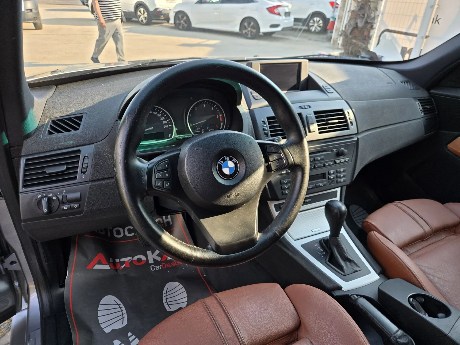 BMW X3 3.0D-204кс= АВТОМАТ= 4Х4= НАВИ= КСЕНОН= ОБСЛУЖЕН, снимка 8 - Автомобили и джипове - 54824672