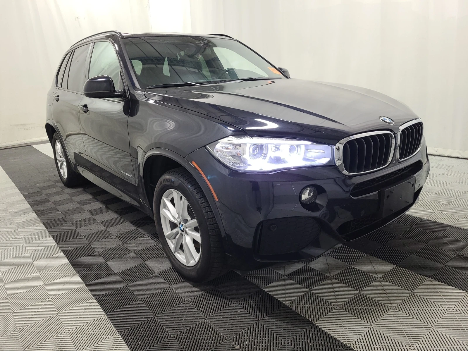 BMW X5 360* LANE ASSISTS* HUD* ПАНОРАМА, снимка 2 - Автомобили и джипове - 55079151
