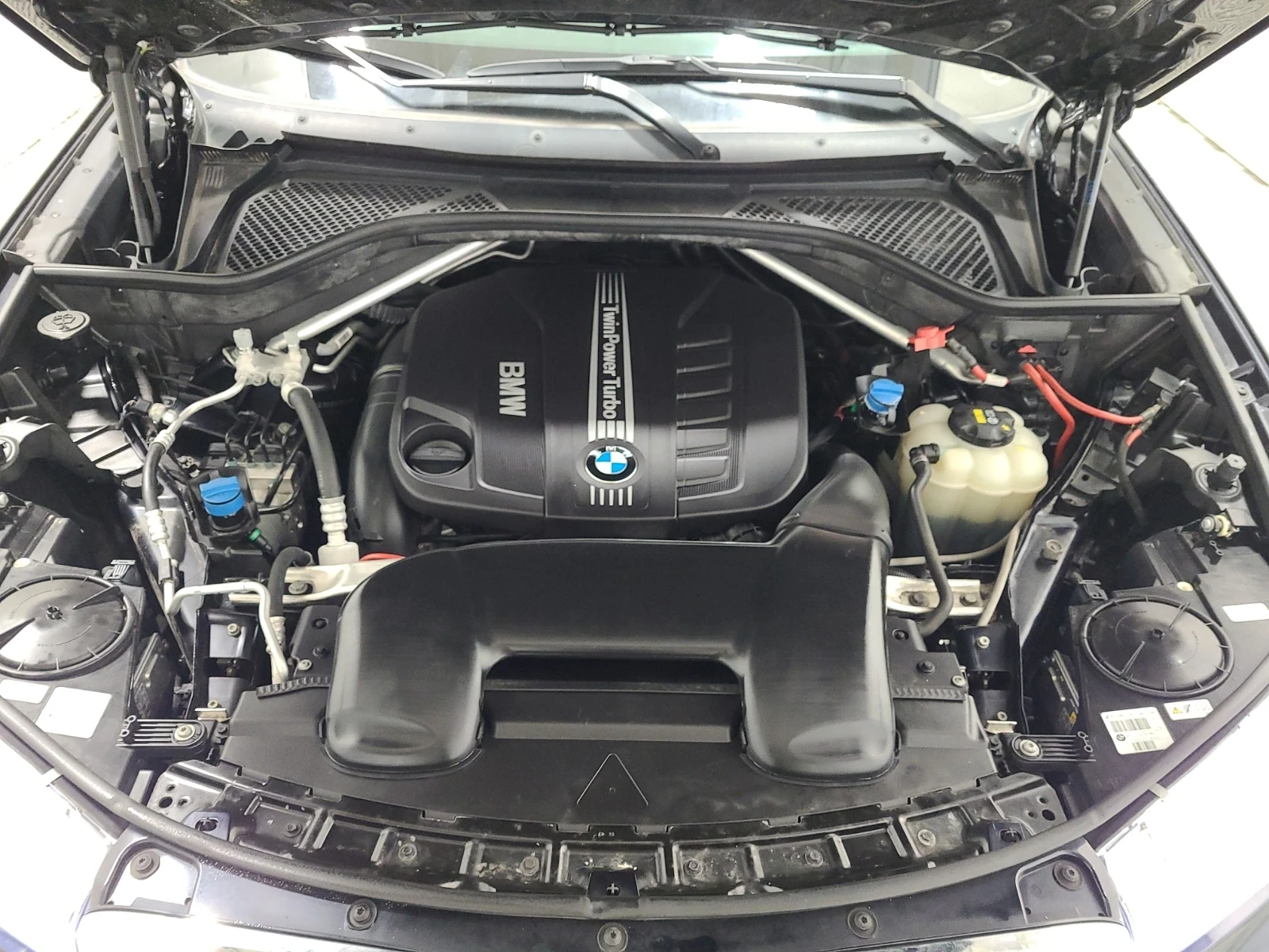 BMW X5 360* LANE ASSISTS* HUD* ПАНОРАМА, снимка 12 - Автомобили и джипове - 55079151