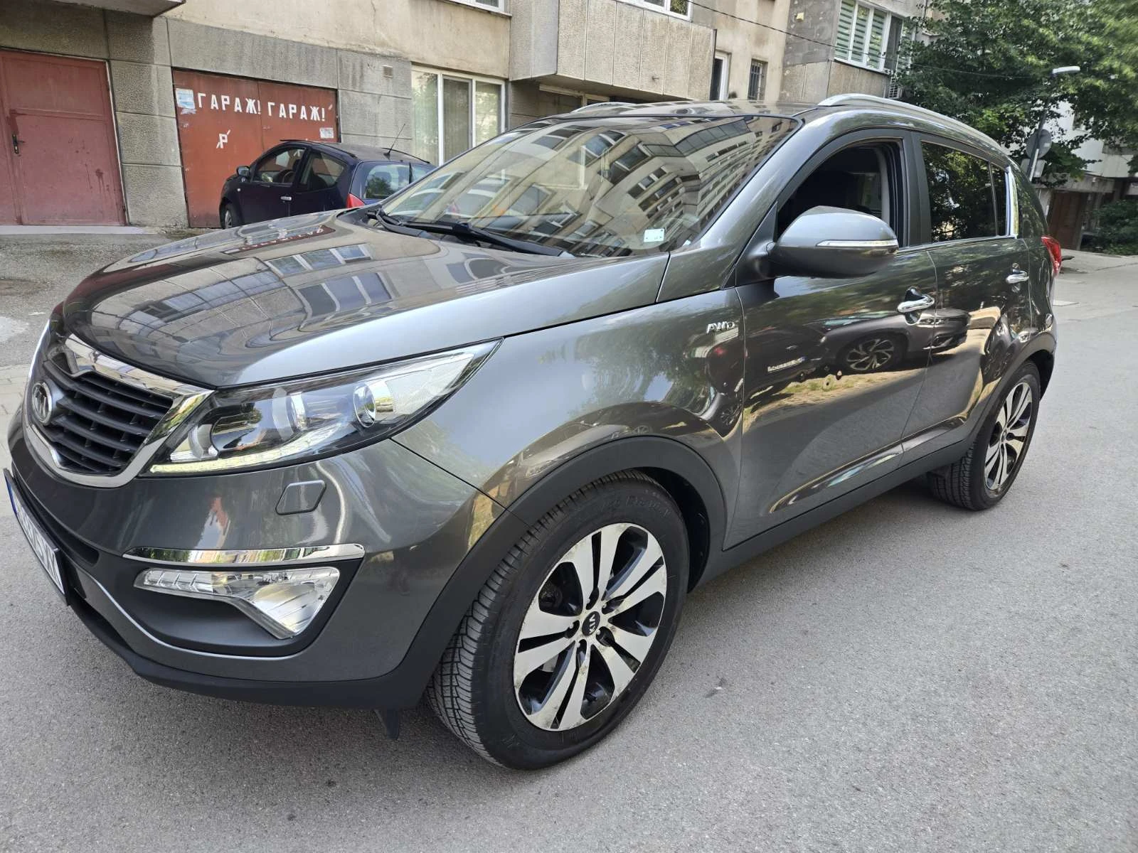 Kia Sportage, снимка 2 - Автомобили и джипове - 55584310