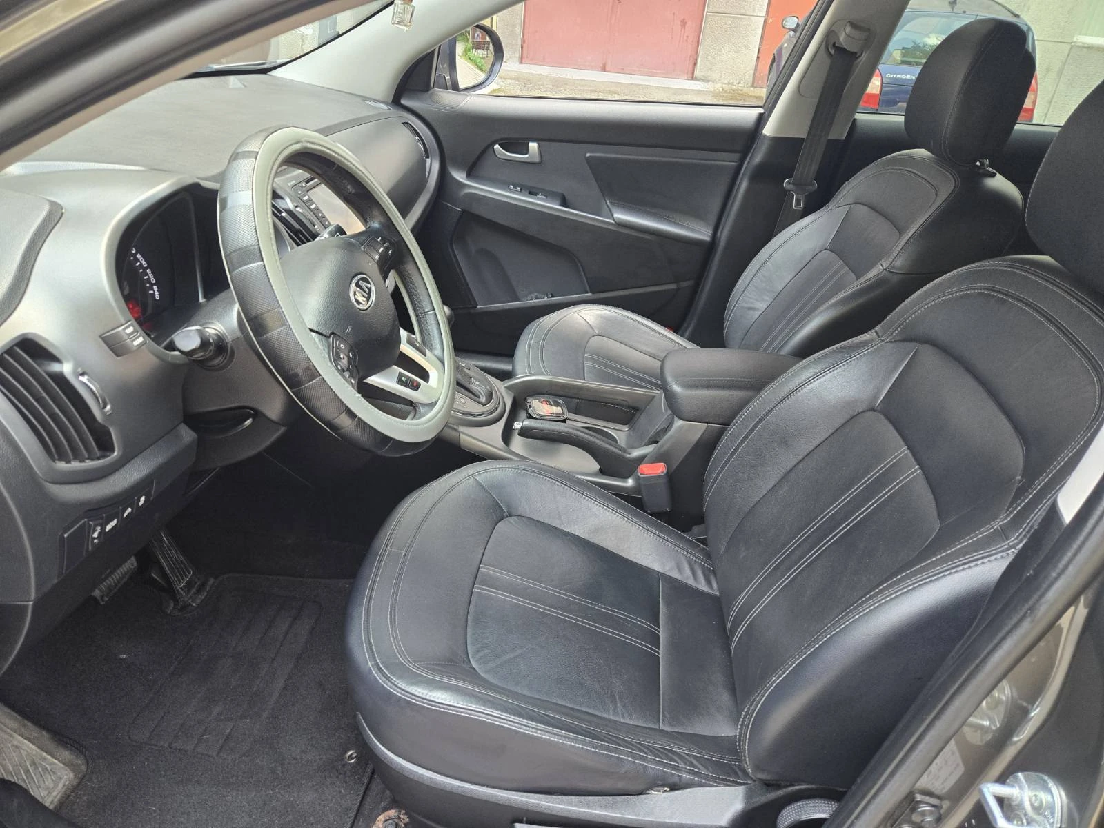 Kia Sportage, снимка 7 - Автомобили и джипове - 55584310