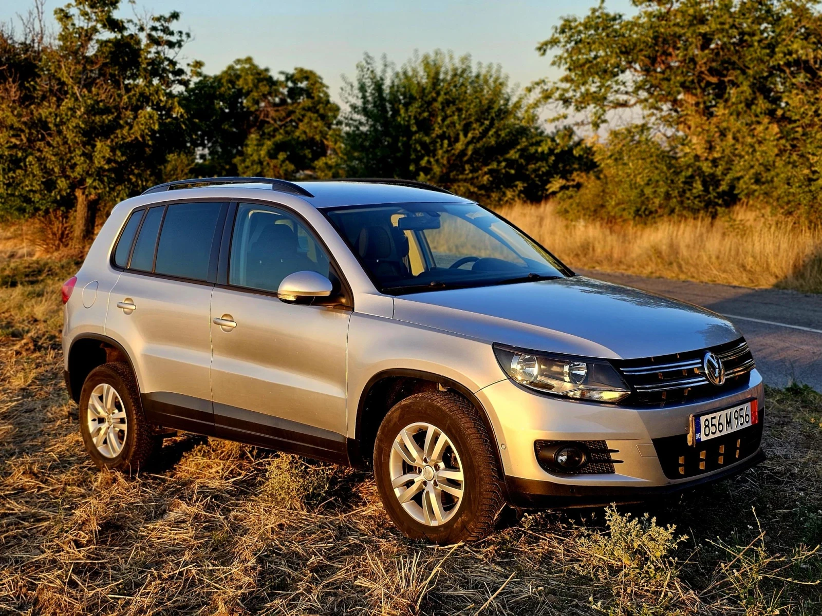 VW Tiguan Facelift 2.0 TDI BlueMotion, снимка 3 - Автомобили и джипове - 55846784