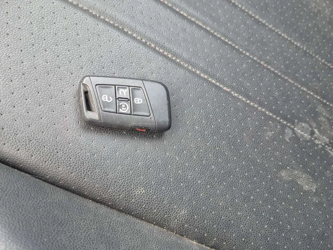 VW Tiguan, снимка 8 - Автомобили и джипове - 56689594