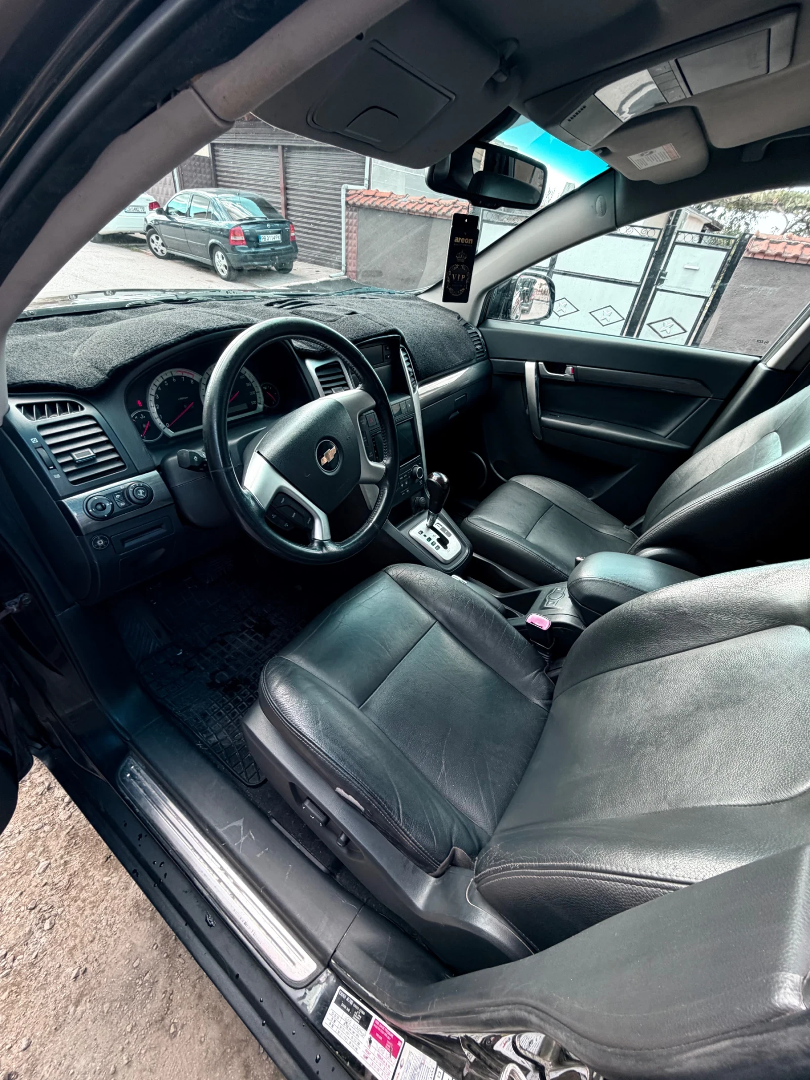 Chevrolet Captiva 3.2 LPG 7 местна 4х4, снимка 13 - Автомобили и джипове - 56691822