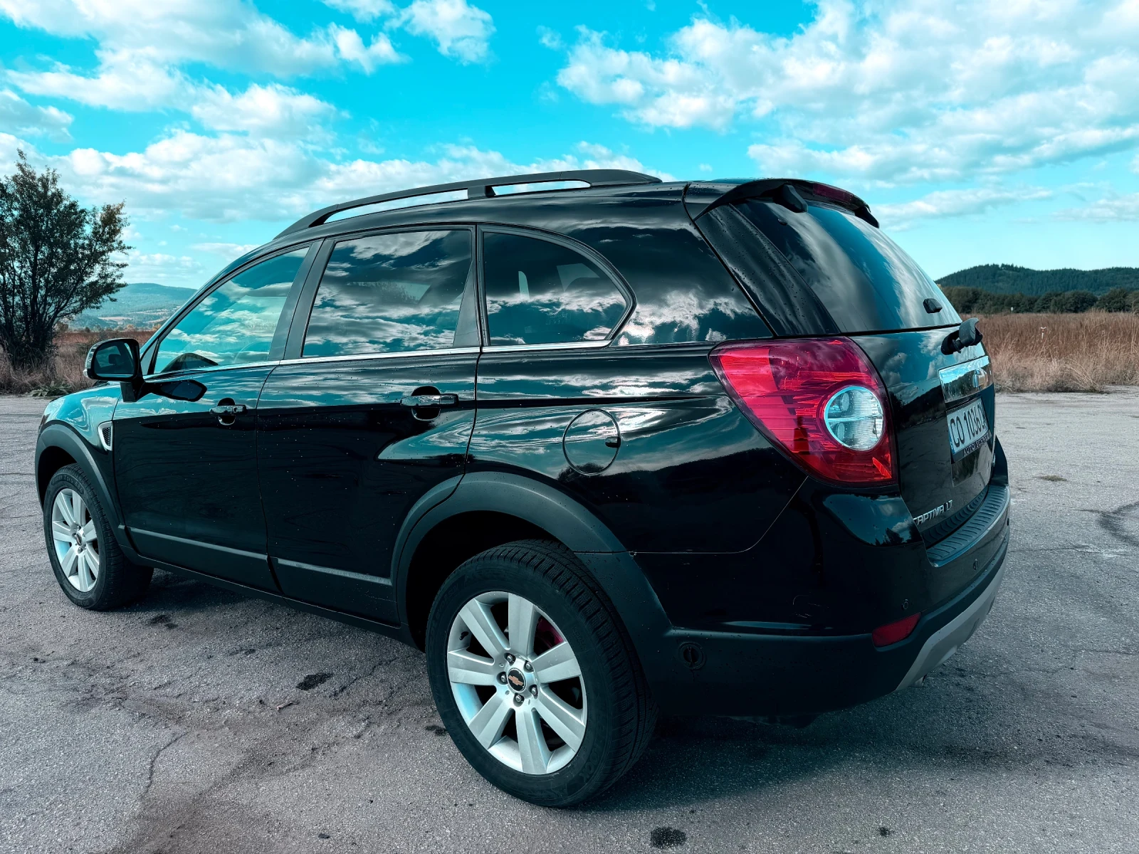 Chevrolet Captiva 3.2 LPG 7 местна 4х4, снимка 7 - Автомобили и джипове - 56691822