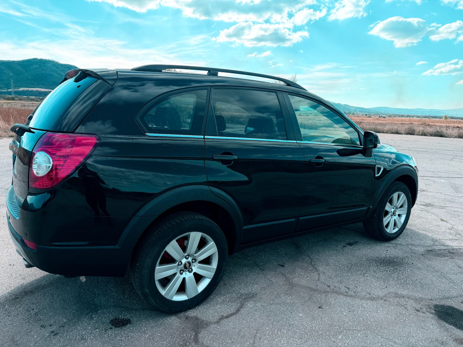 Chevrolet Captiva 3.2 LPG 7 местна 4х4, снимка 5 - Автомобили и джипове - 56691822