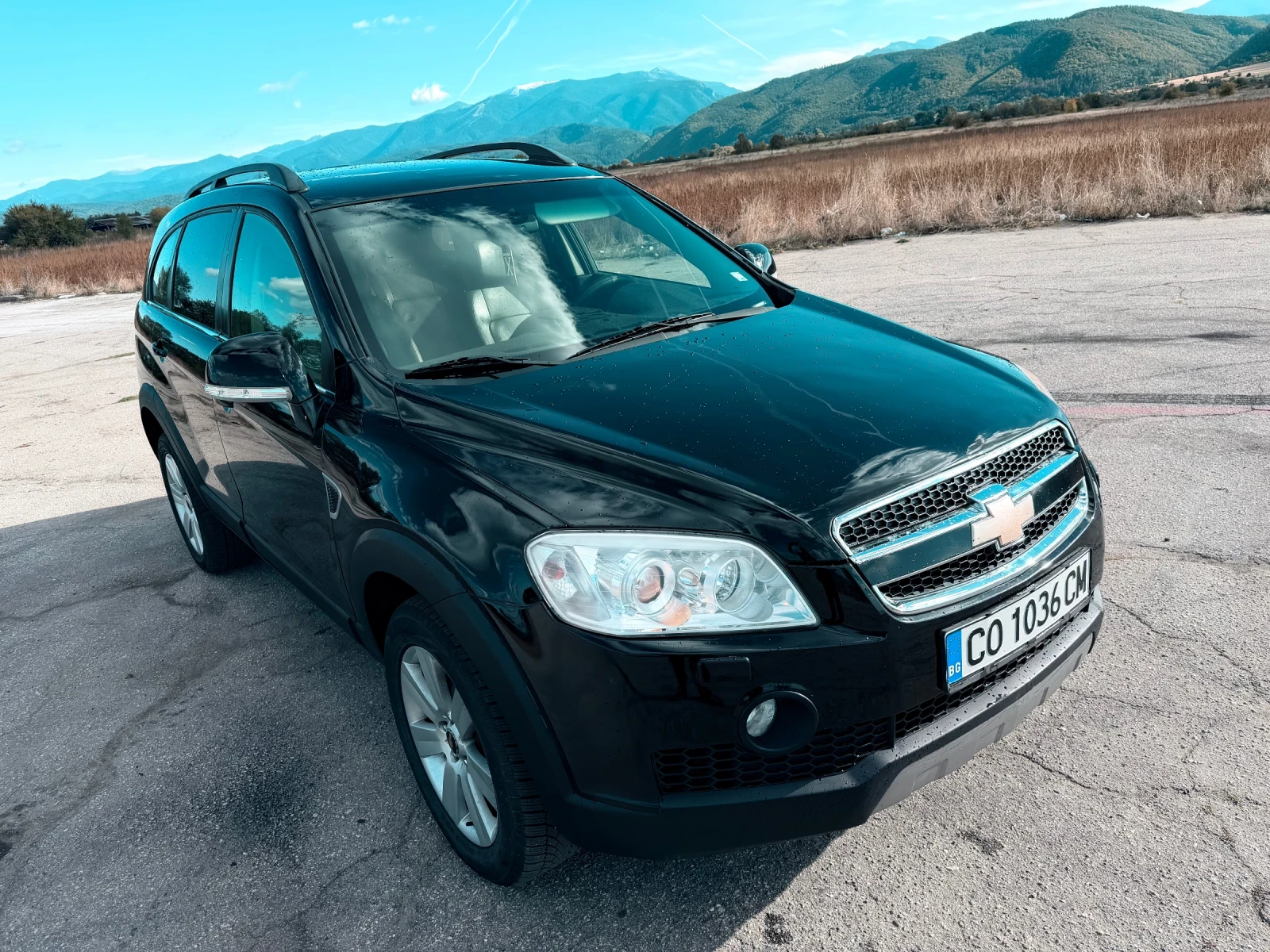 Chevrolet Captiva 3.2 LPG 7 местна 4х4, снимка 3 - Автомобили и джипове - 56691822