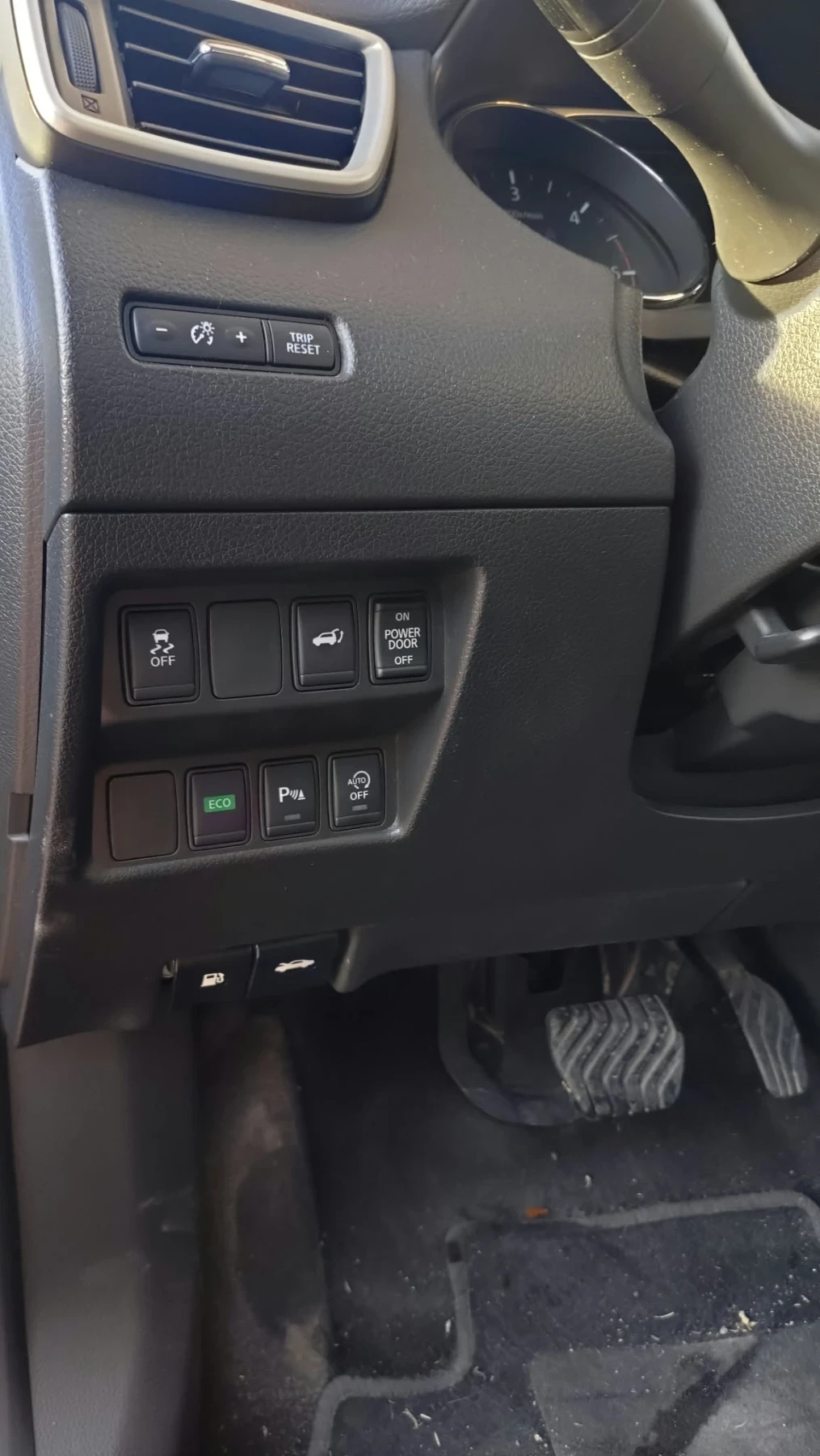 Nissan X-trail Tekna, снимка 10 - Автомобили и джипове - 56704580