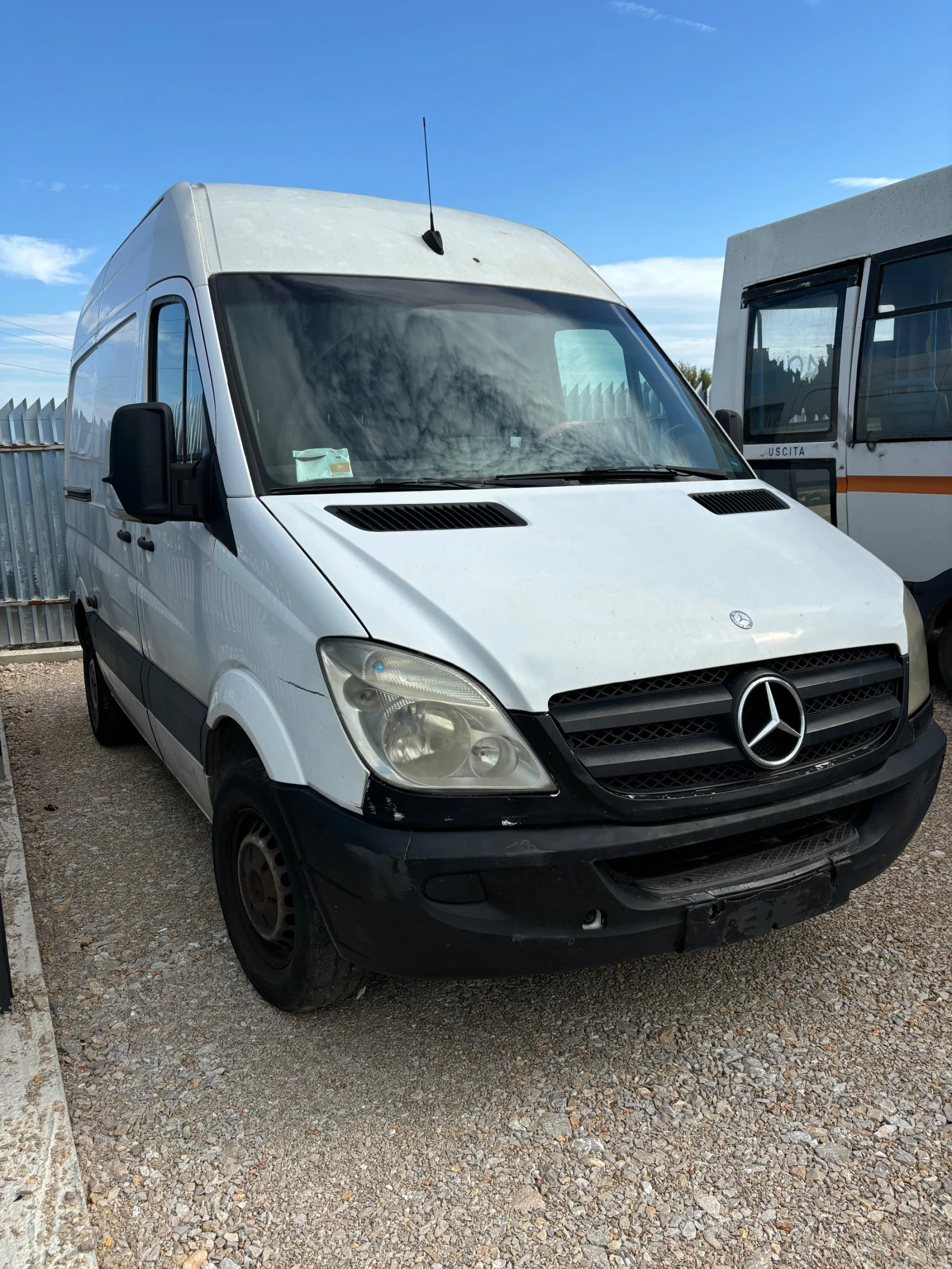 Mercedes-Benz Sprinter 2.2 - изображение 2