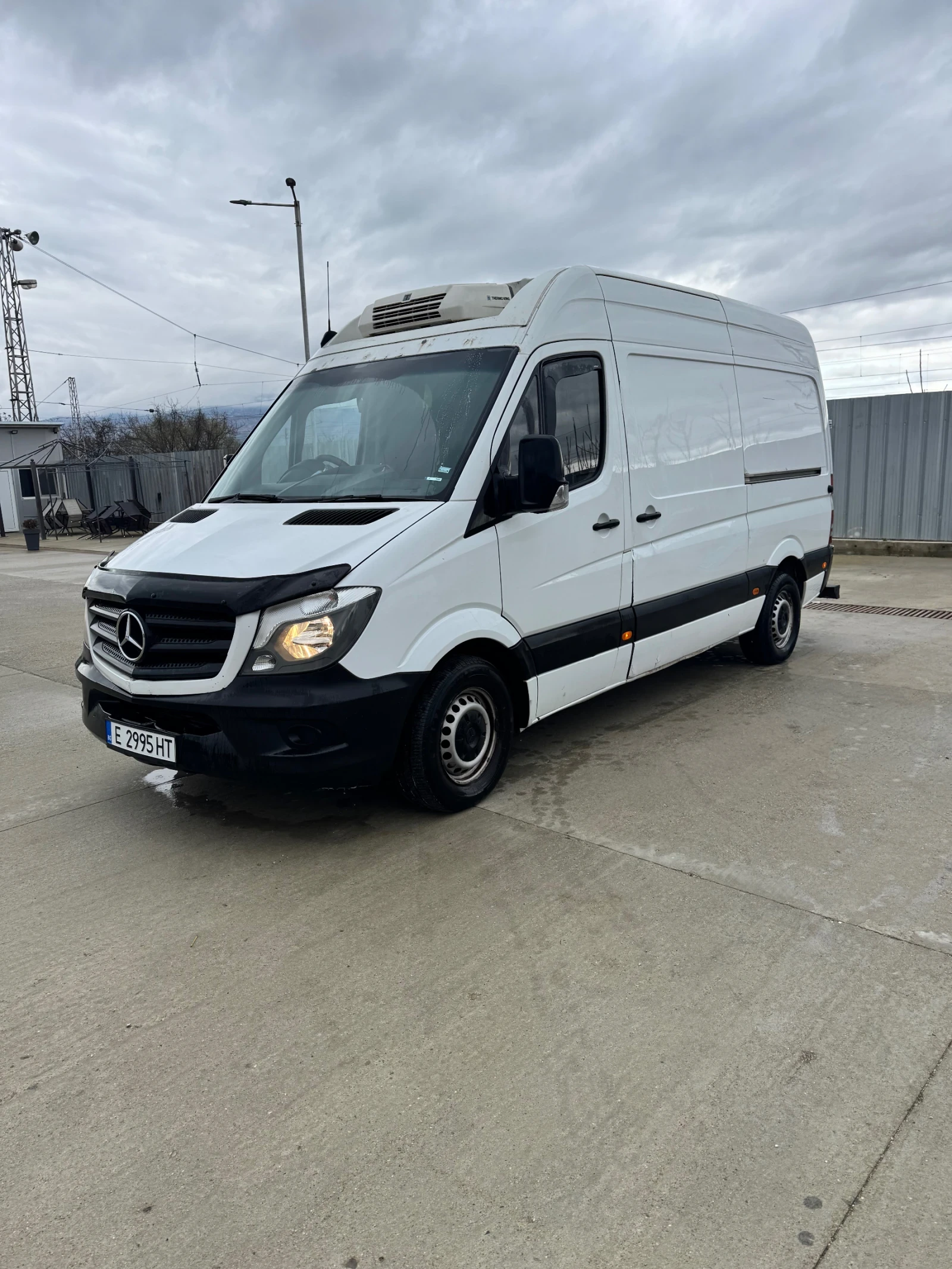 Mercedes-Benz 313  - изображение 2