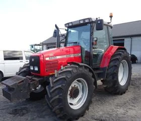 Трактор Massey части за MF, снимка 1