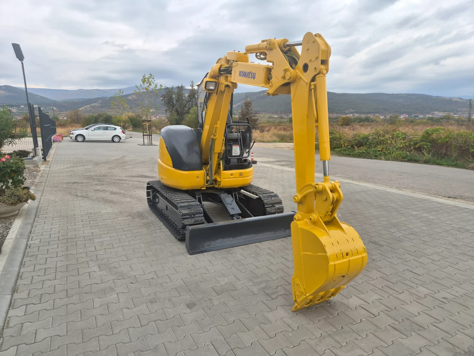 ����� Komatsu 3 ���� / ��������� / ������� !!!  | Mobile.bg � ����������� 6